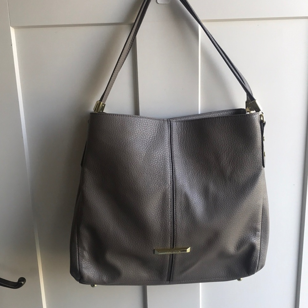 Anne Klein purse . Very nice used in great shape